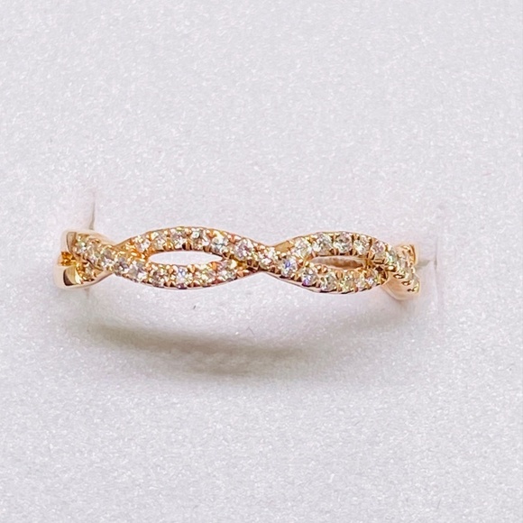 1/5 Carat Round White Diamond Ladies infinity Ring 10k Rose Gold - Picture 5 of 6